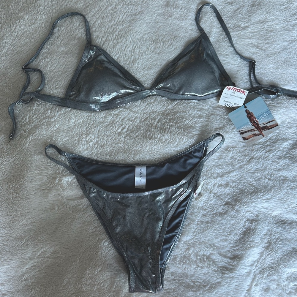Silver triangle Bikini Set, brand new with tags